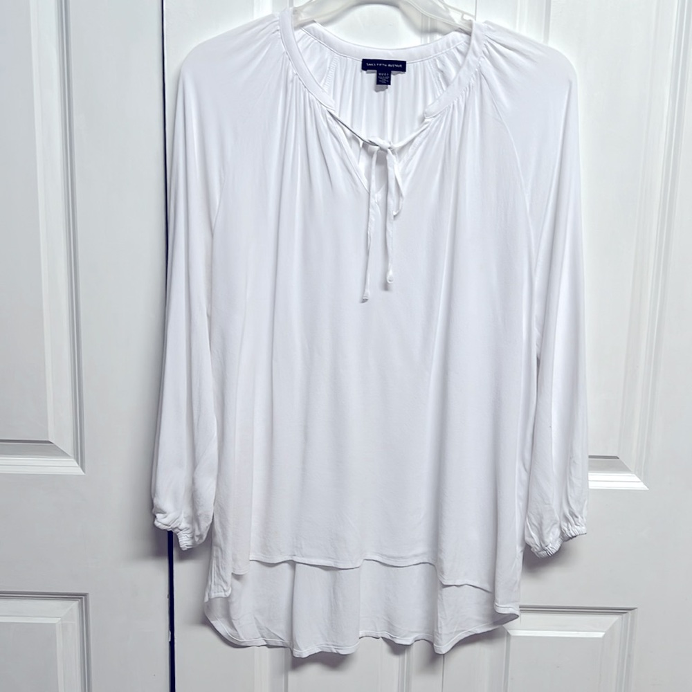 Saks Fifth Avenue White Long Sleeve Top Size M